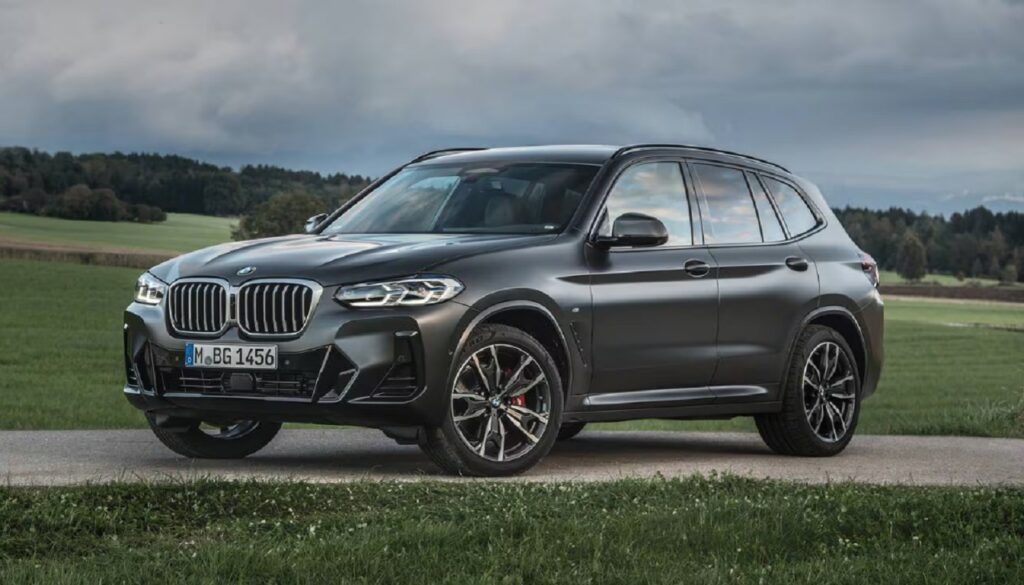 مميزات بي ام دبليو X3 2024