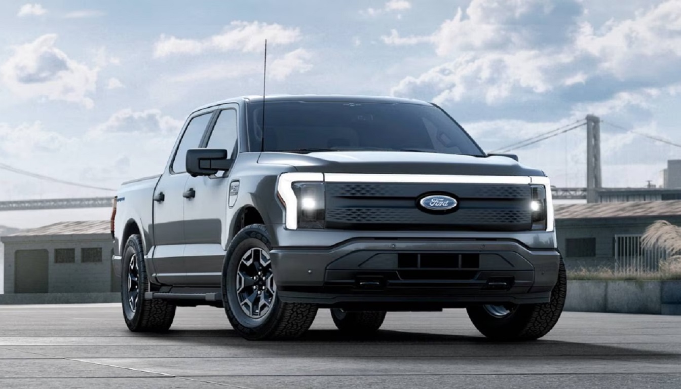 عيوب فورد F-150 لايتنينج 2024 1 عيوب فورد F-150 لايتنينج 2024