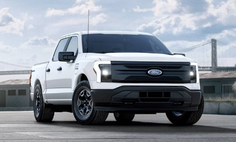 مميزات فورد F-150 لايتنينج 2024 11 مميزات فورد F-150 لايتنينج 2024