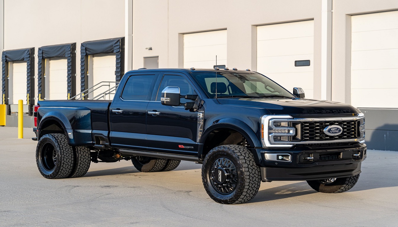 مواصفات فورد F-450 سوبر ديوتي 2024 1 مواصفات فورد F-450 سوبر ديوتي 2024